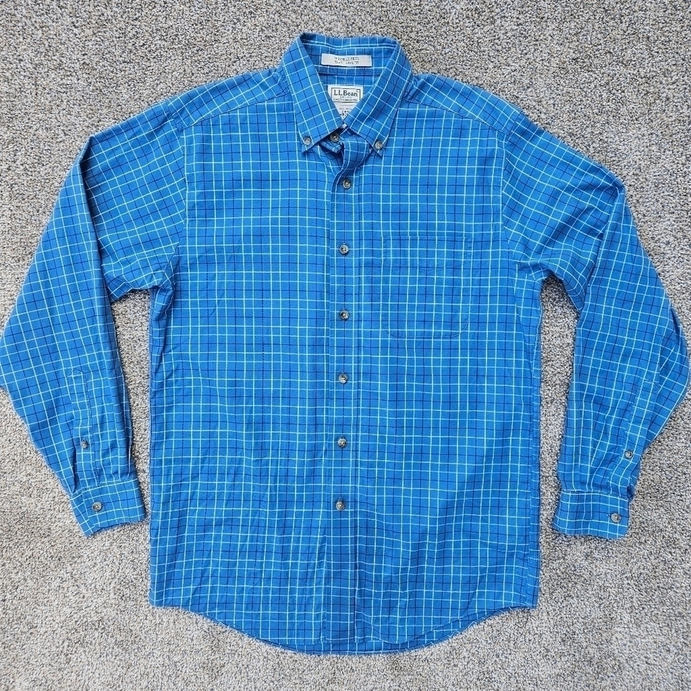 LL Bean Wrinkle Resistant Blue White Plaid Button Down Long Sleve Shirt Small